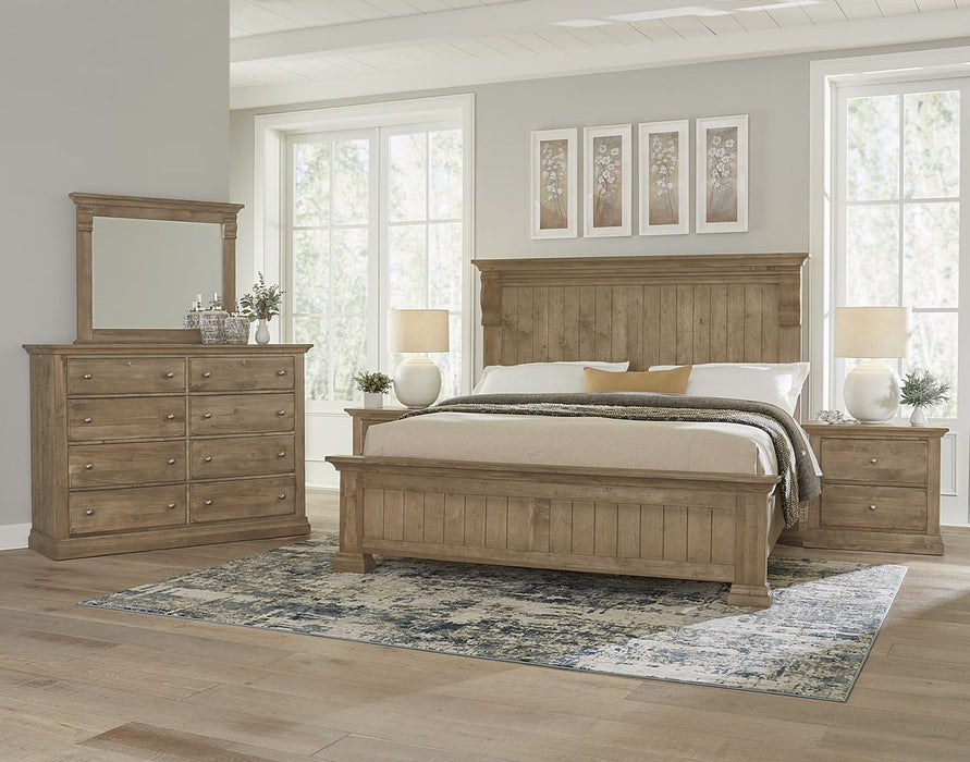 Vaughan Bassett Carlisle Cal King Corbel Bed in Warm Natural