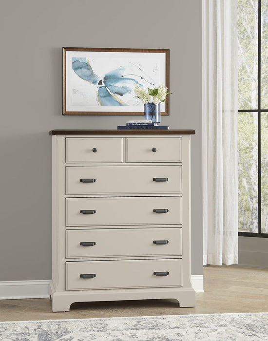 Vaughan Bassett Lancaster County 5 Drawer Chest in Dove Grey
