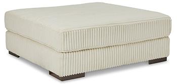 Lindyn Living Room Set