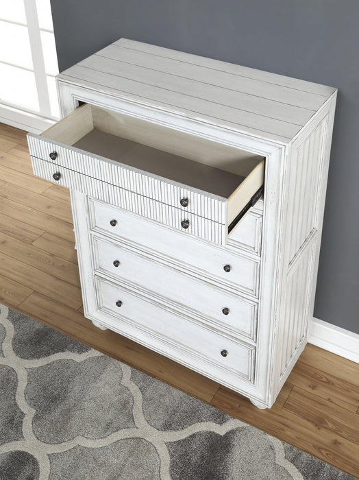 Flexsteel Wynwood Harmony Drawer Chest in White Wood