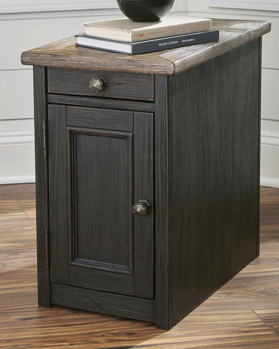 Tyler Creek Chairside End Table with USB Ports & Outlets